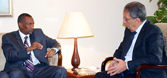 Eng. Maalim and H.E. Amr Moussa