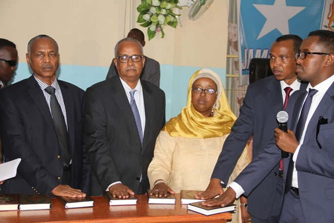 Somali Ministers Sworn (Photo Courtesy of Hiiraan.com)